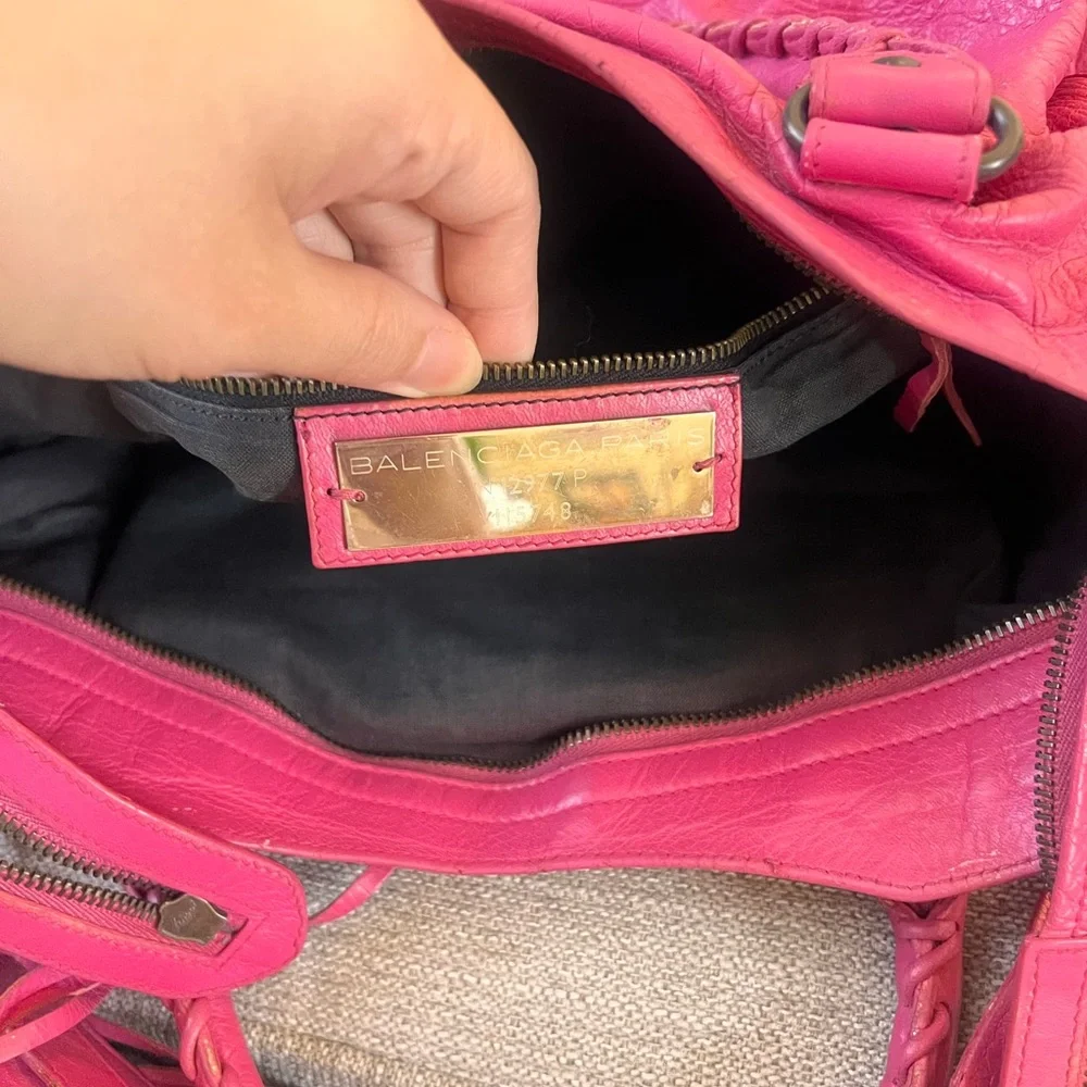 Balenciaga Agneau Classic Hardware City Sorbet Bag - Picture 7 of 11